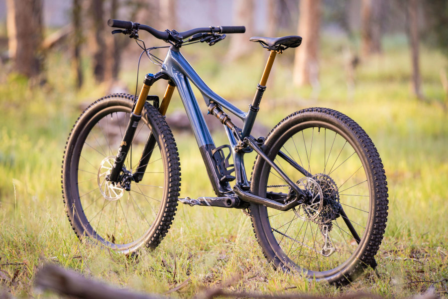 Bicykela a ebike specialized