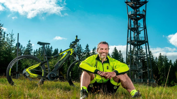 Elektrobicykle Crussis Predné odpruženie (Hardtail) 